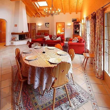 Sleeps 6 Wifi