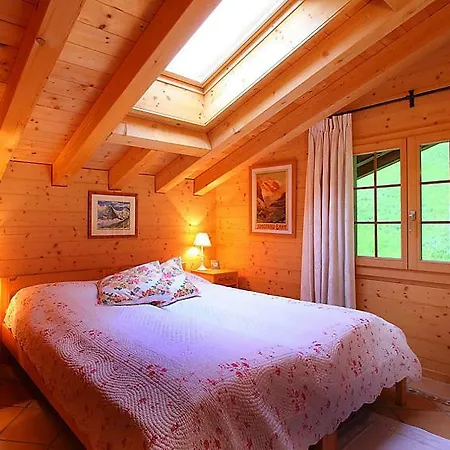 Sleeps 6 Wifi アパート